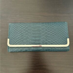 Elegant Teal Snake Print wallet